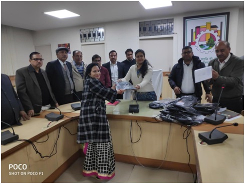 Mrs ASHA JOSHI ADAKSHYA HELFEN NGO